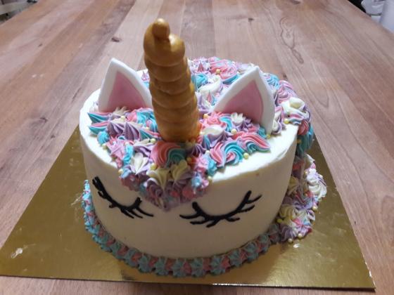 unicorn torta